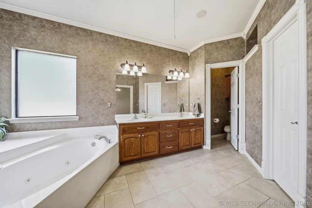 9318 138th East EastAvenue Owasso, OK 74055