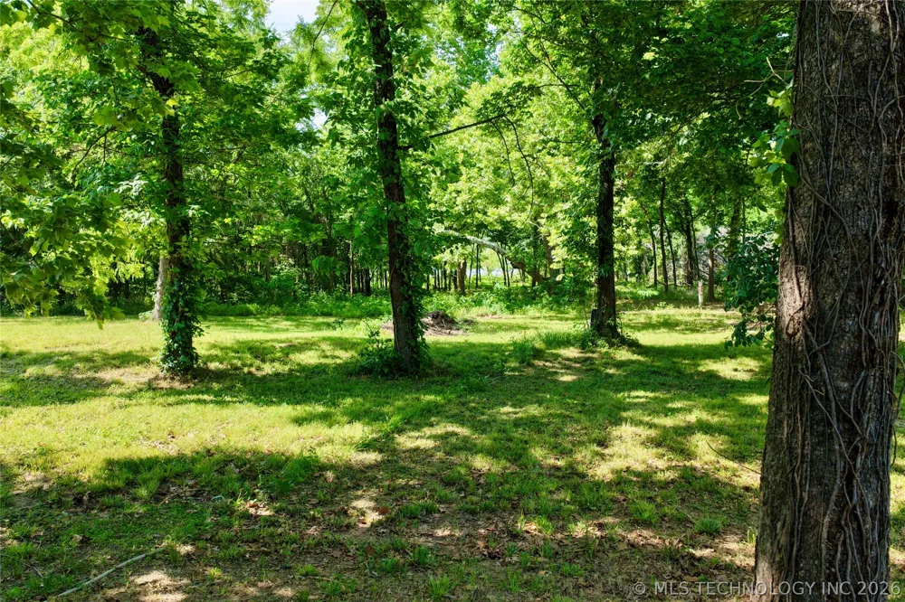 23 Falcon Nest Road Falcon Cove 2 Eufaula, OK 74432