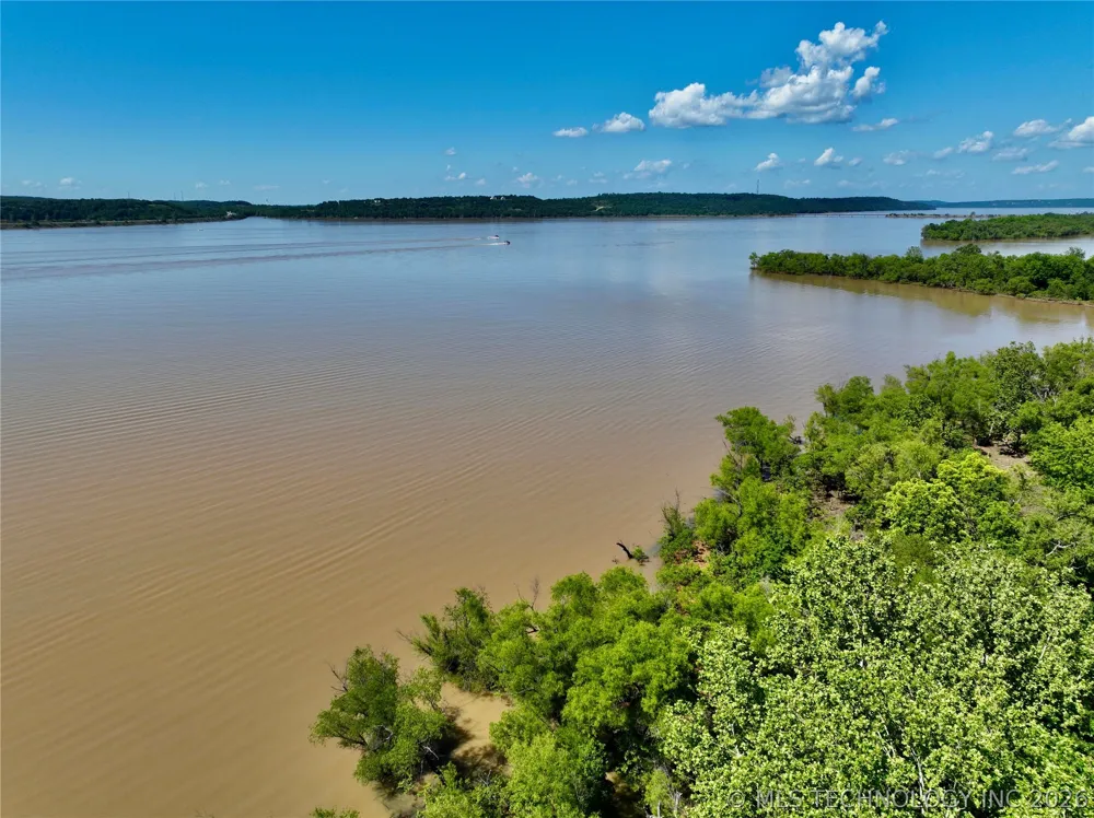 23 Falcon Nest Road Falcon Cove 2 Eufaula, OK 74432