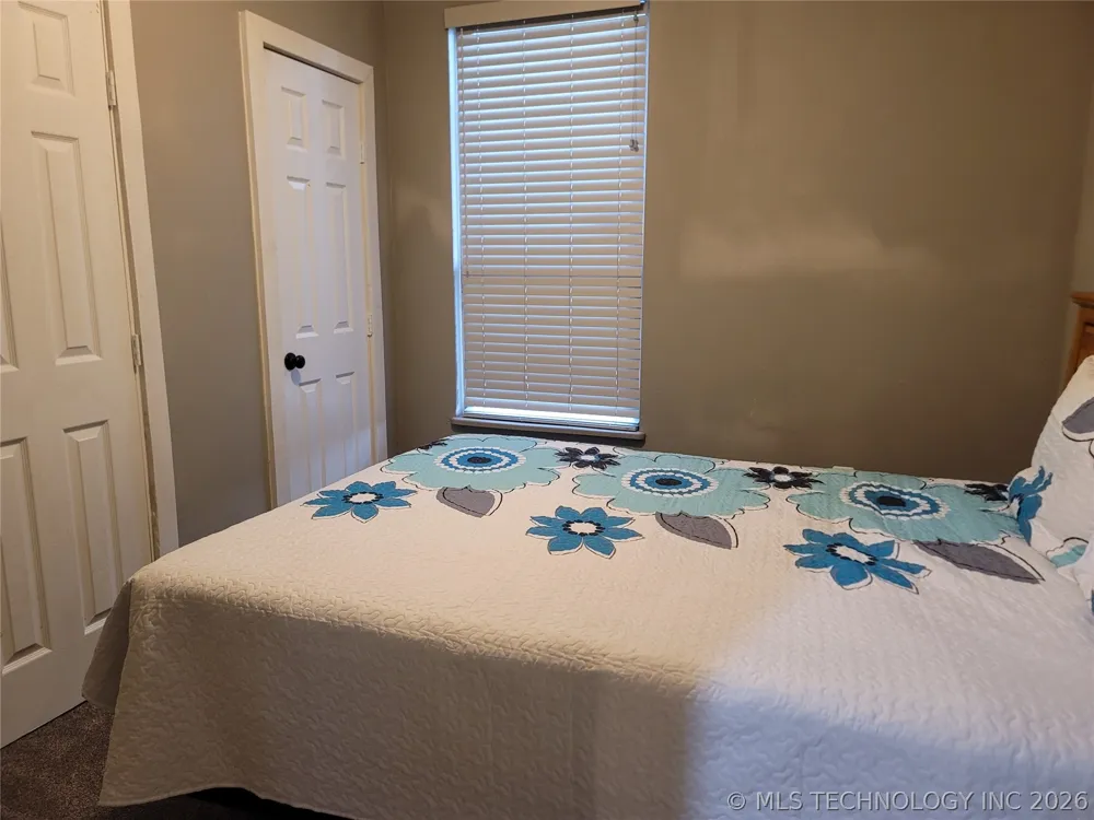 23 Falcon Nest Road Falcon Cove 2 Eufaula, OK 74432