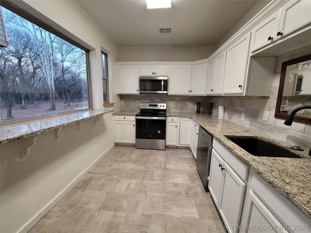 23 Falcon Nest Road Falcon Cove 2 Eufaula, OK 74432