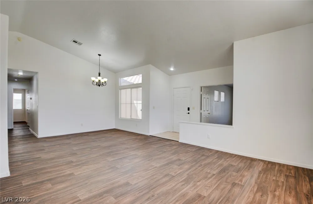 1735 Night Shadow Avenue North Las Vegas, NV 89031