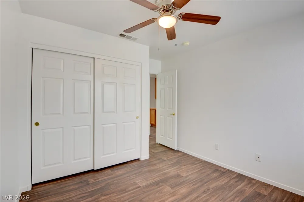 1735 Night Shadow Avenue North Las Vegas, NV 89031