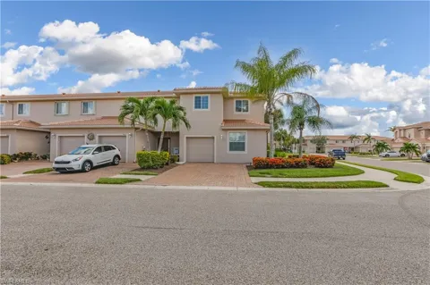 3800 Clearbrook Lane