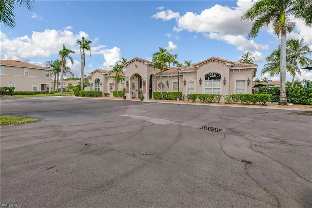 3800 Clearbrook Lane Fort Myers, FL 33966