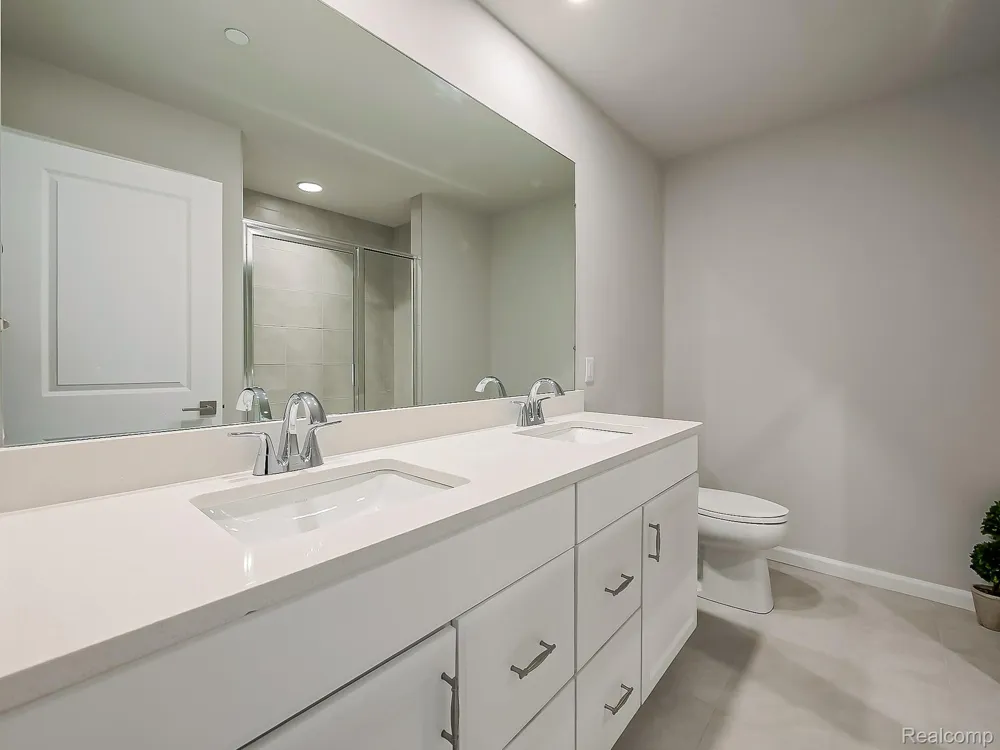 49533 Coldwater Ridge Drive Northville Township, MI 48168