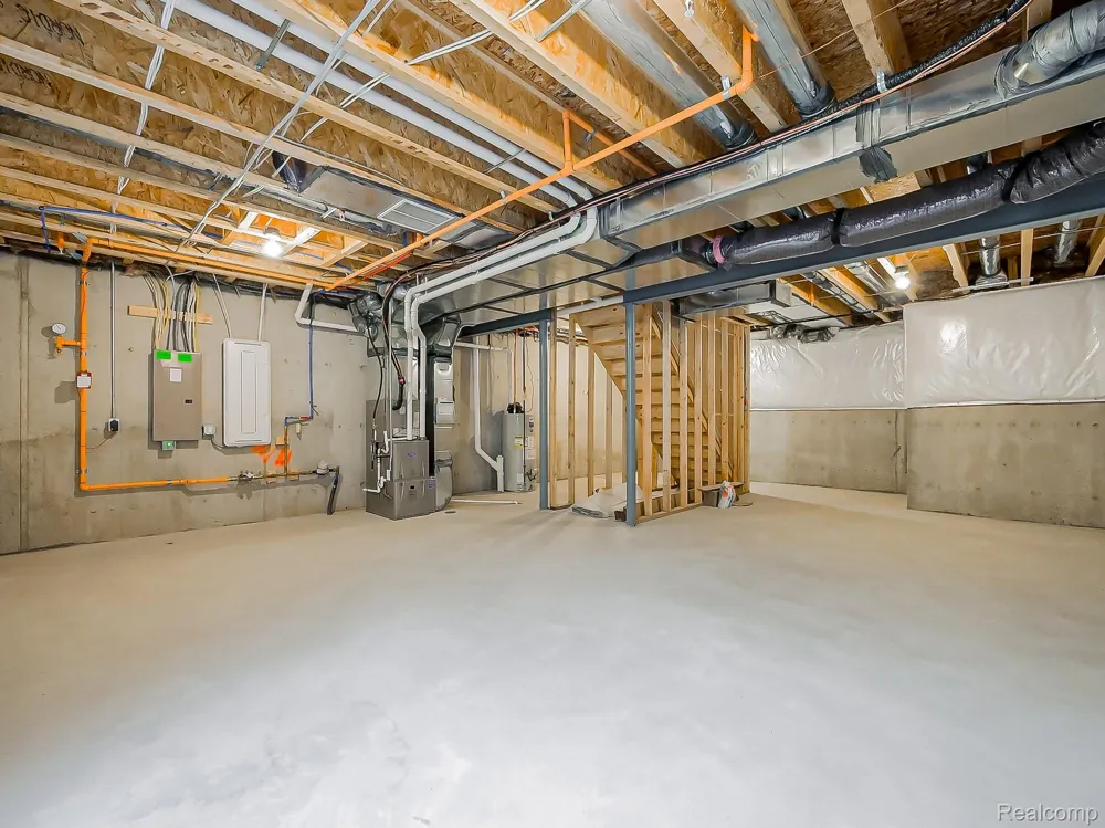 49533 Coldwater Ridge Drive Northville Township, MI 48168