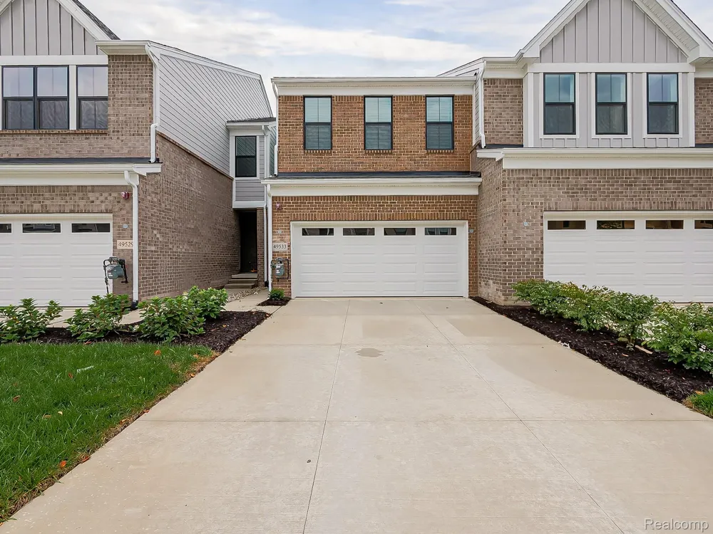 49533 Coldwater Ridge Drive Northville Township, MI 48168