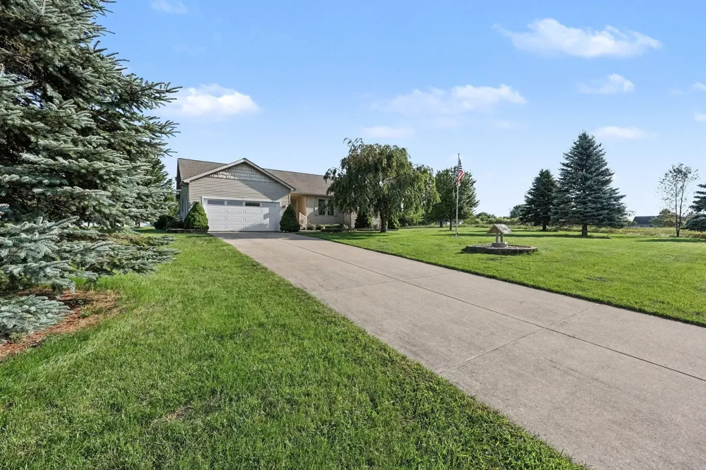 1812 Liberty Woods Road Unknown, MI 49234