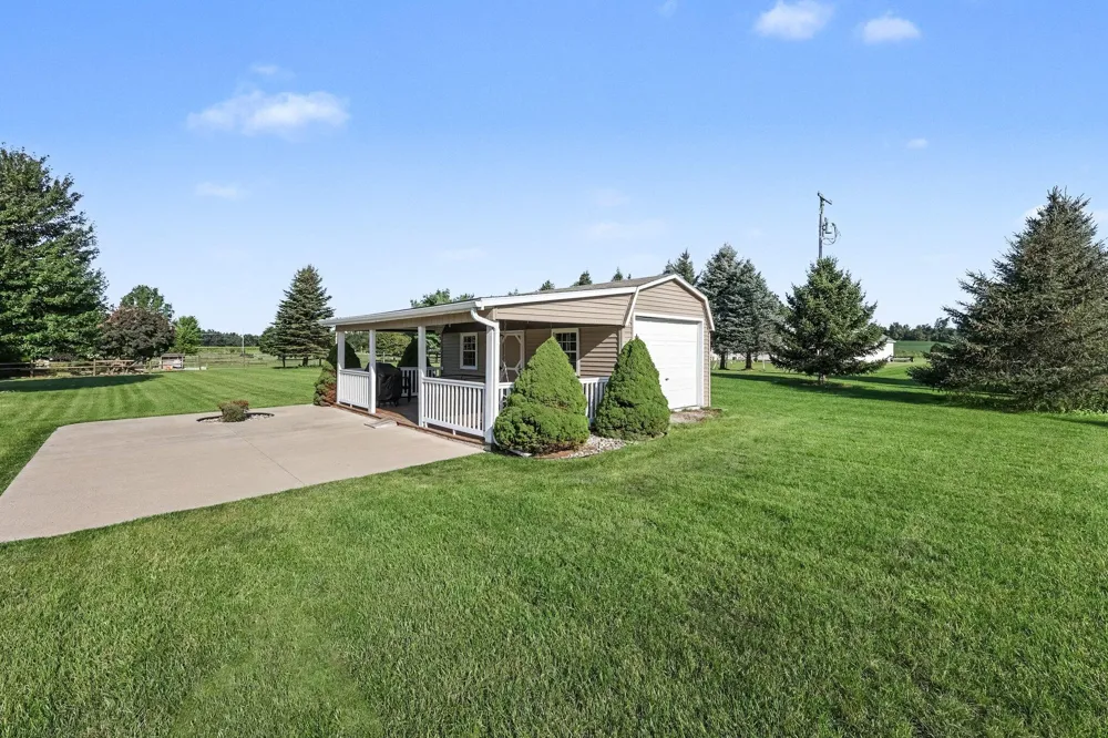 1812 Liberty Woods Road Unknown, MI 49234