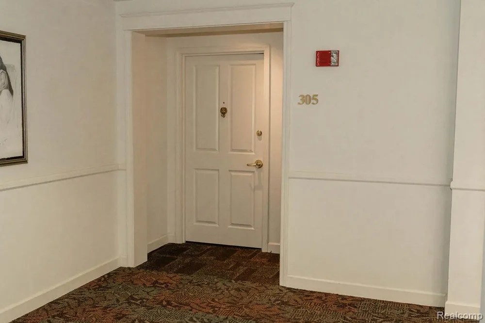 807 Asa Gray Drive #305 Ann Arbor City, MI 48105