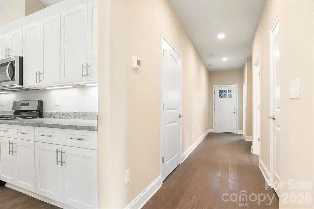 827B Wynnshire Drive #65 Hickory, NC 28601