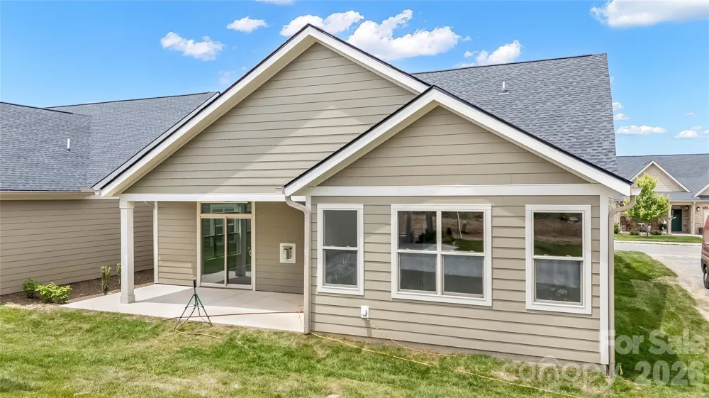 827B Wynnshire Drive #65 Hickory, NC 28601
