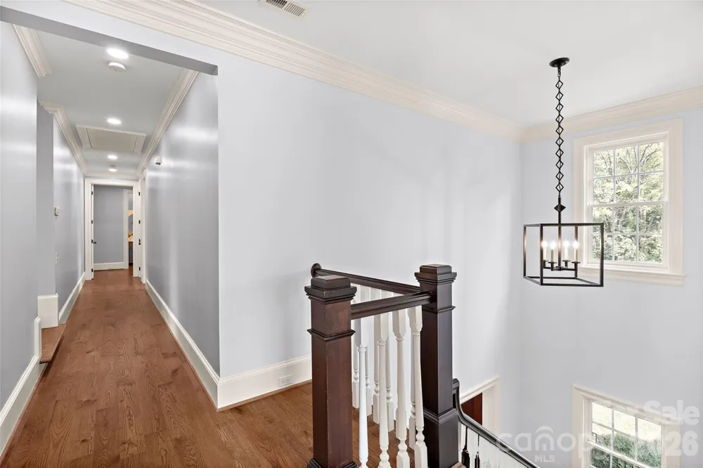 2135 Sharon Avenue Charlotte, NC 28211