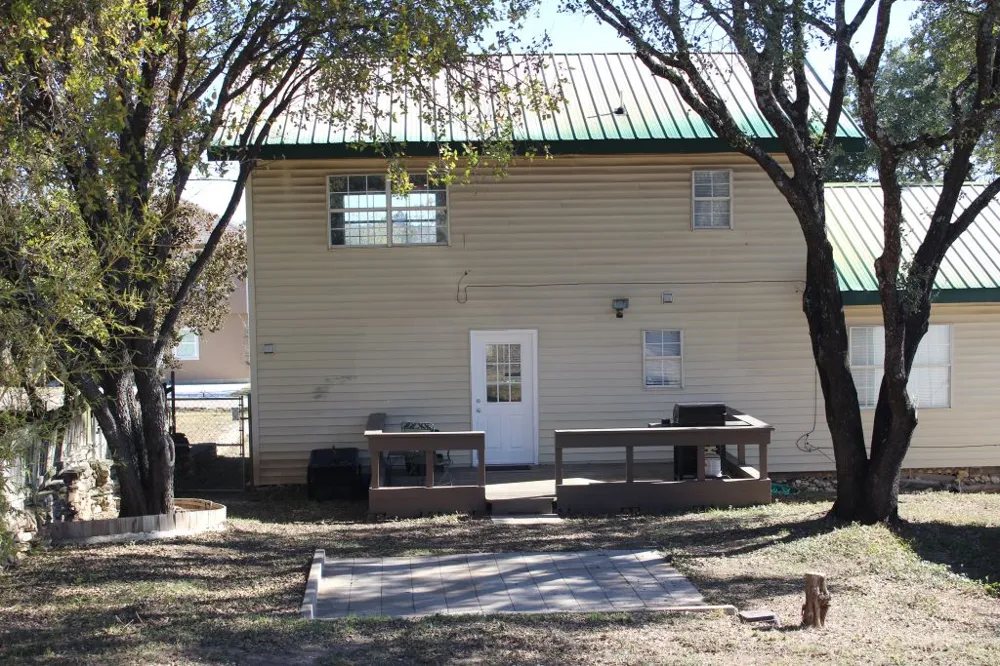 11004 Elm Street Jonestown, TX 78645