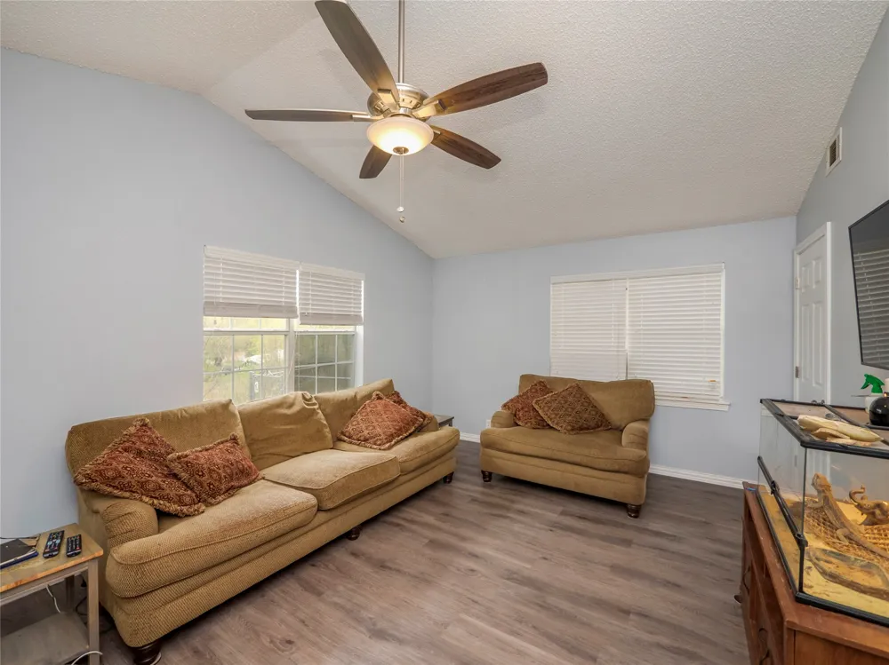 11004 Elm Street Jonestown, TX 78645