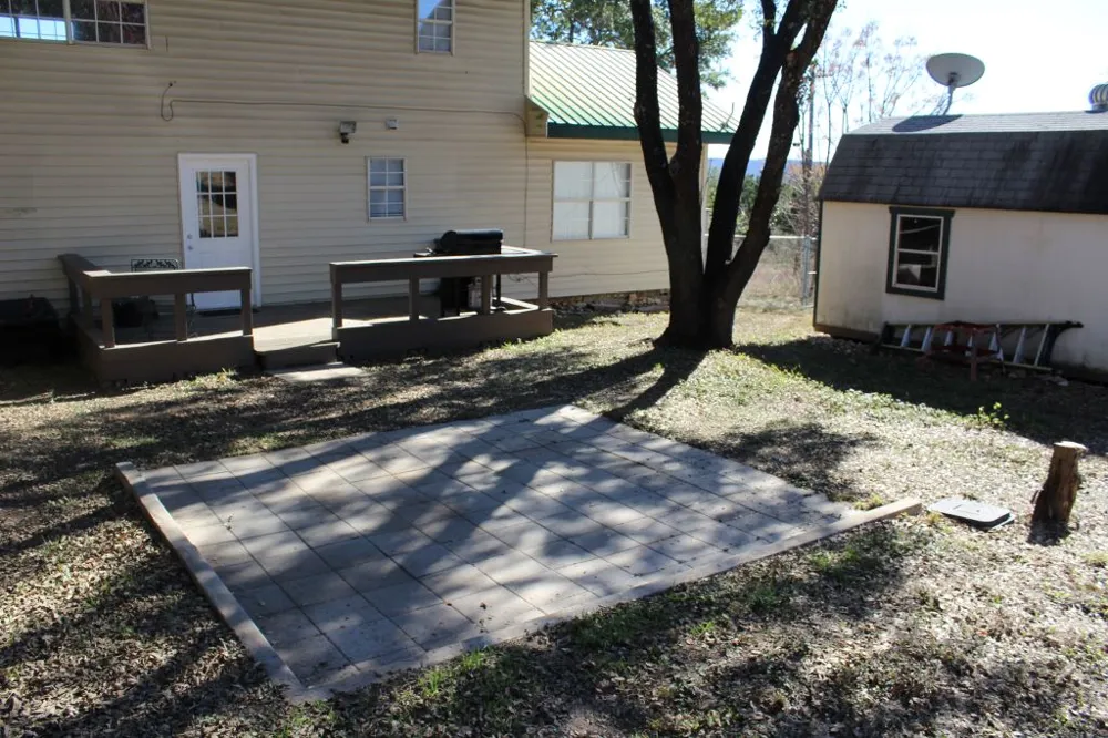11004 Elm Street Jonestown, TX 78645