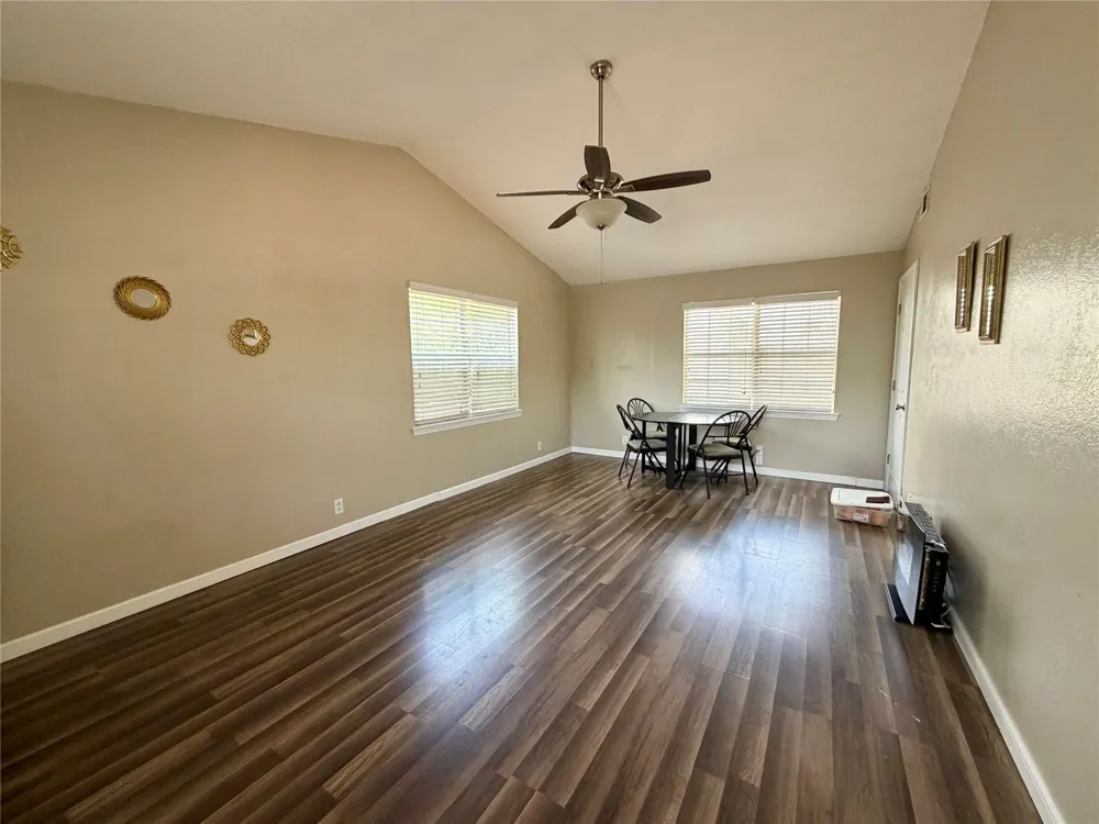 11004 Elm Street Jonestown, TX 78645