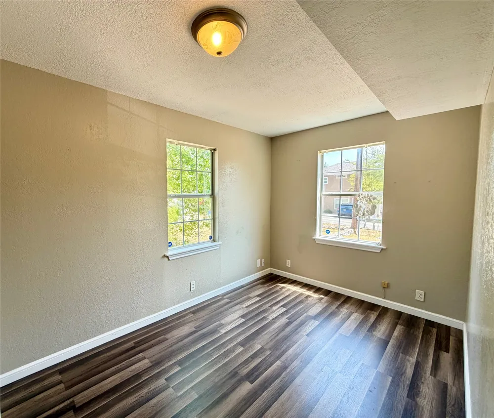 11004 Elm Street Jonestown, TX 78645