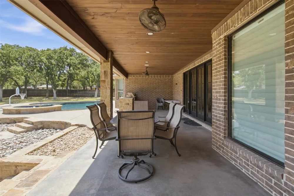 116 Timberview Drive Graham, TX 76450
