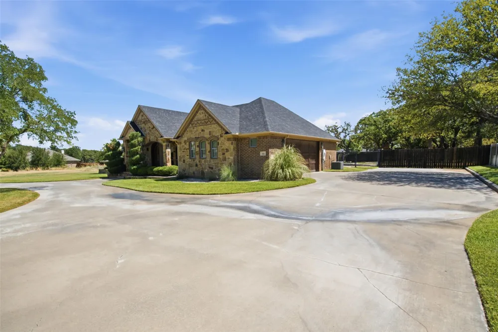 116 Timberview Drive Graham, TX 76450