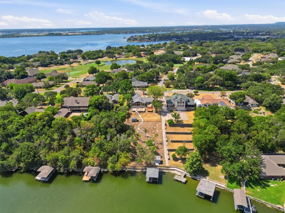 5123 Fairway Circle Granbury, TX 76049
