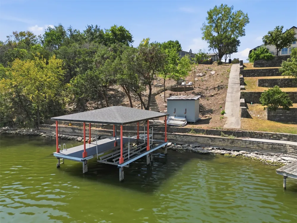 5123 Fairway Circle Granbury, TX 76049