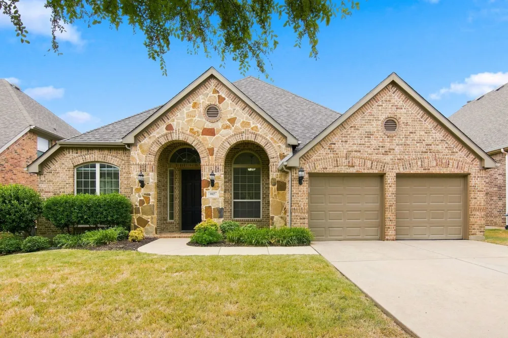 9917 Eddleman Court Fort Worth, TX 76244