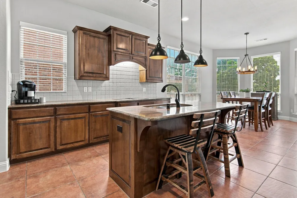 9917 Eddleman Court Fort Worth, TX 76244