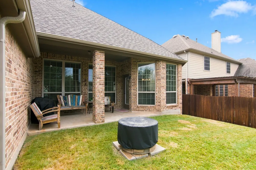 9917 Eddleman Court Fort Worth, TX 76244