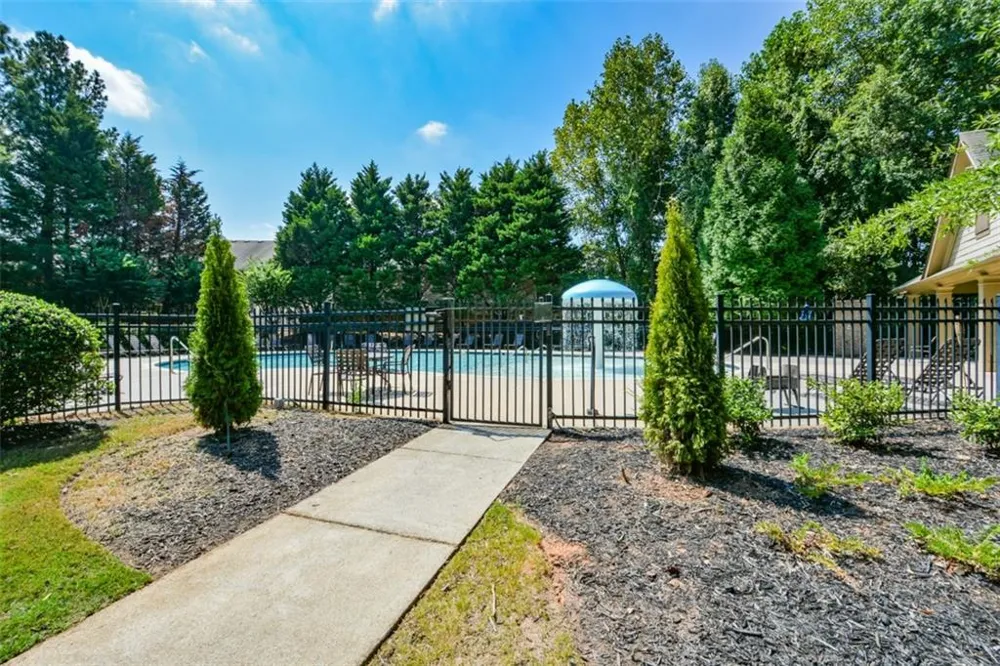 2018 Brightleaf Way #98 Marietta, GA 30060