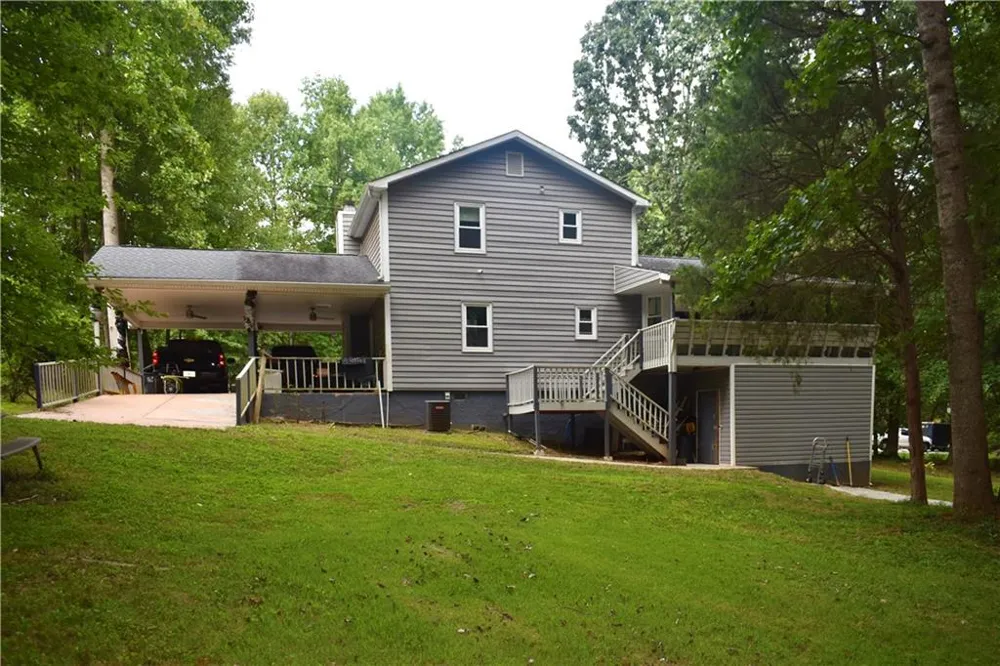 274 Russell Ridge Drive Lawrenceville, GA 30043