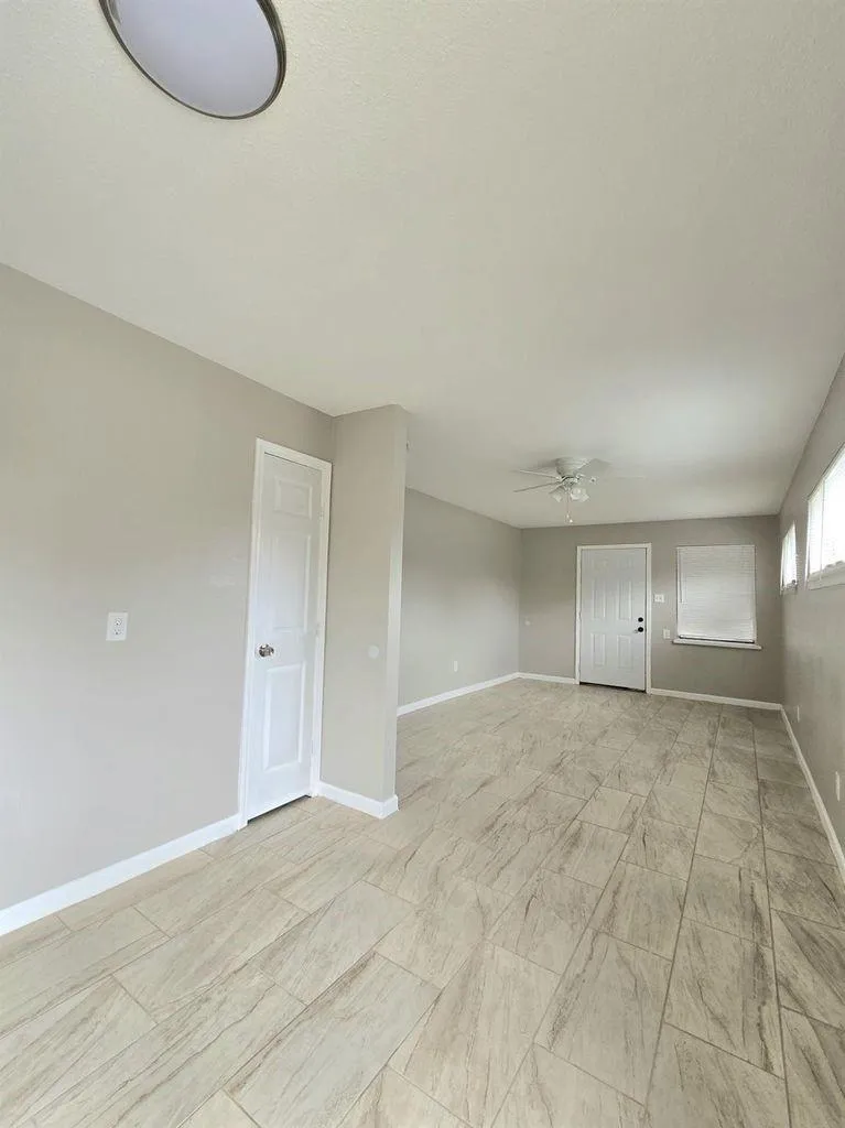 3839 Mount Pleasant Street Houston, TX 77021