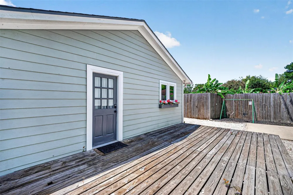 1090 Williams Ln Kemah, TX 77565