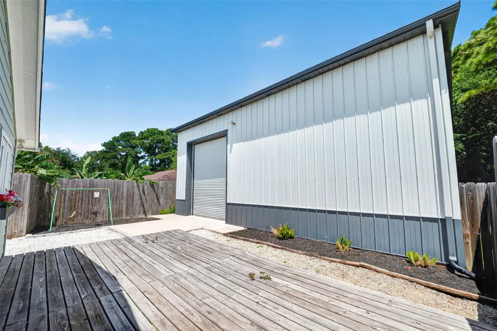 1090 Williams Ln Kemah, TX 77565