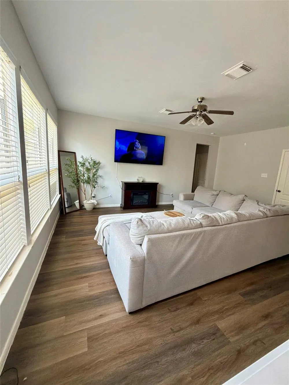 18902 Cluster Oaks Drive Magnolia, TX 77355