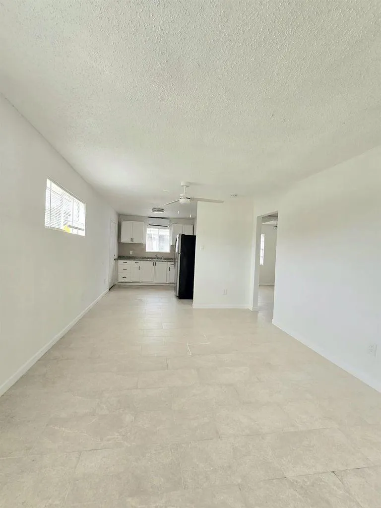 3833 Mount Pleasant St Houston, TX 77021