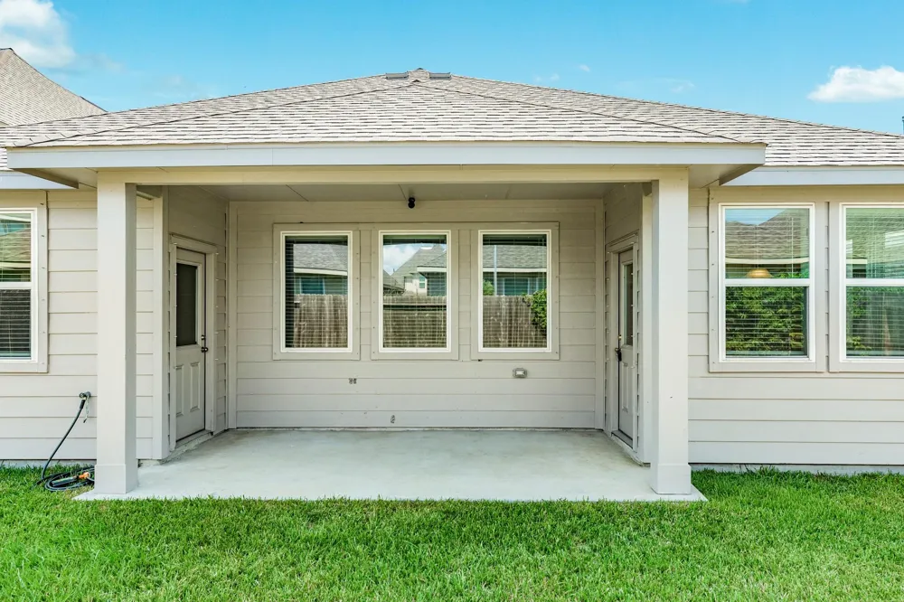 1842 Kenley Way Alvin, TX 77511