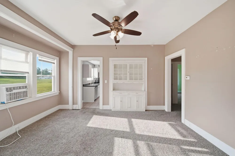 925 E Michigan Avenue Grass Lake, MI 49240