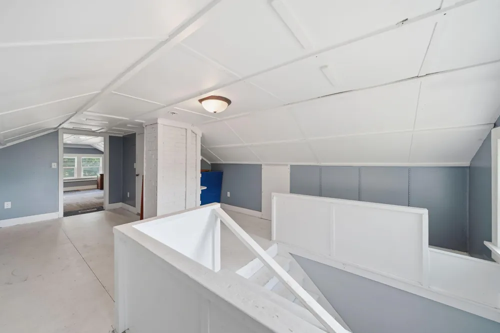 925 E Michigan Avenue Grass Lake, MI 49240