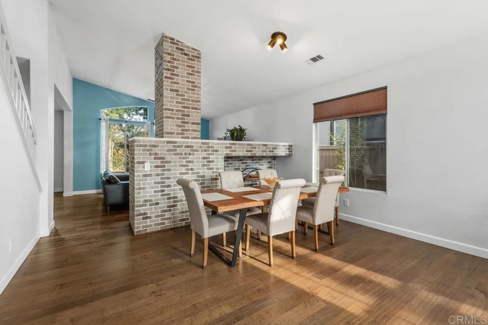 2190 Corte Acebo Carlsbad, CA 92009