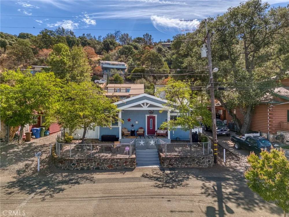 2890 Silverado Clearlake, CA 95422