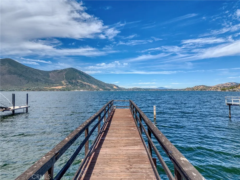 2890 Silverado Clearlake, CA 95422