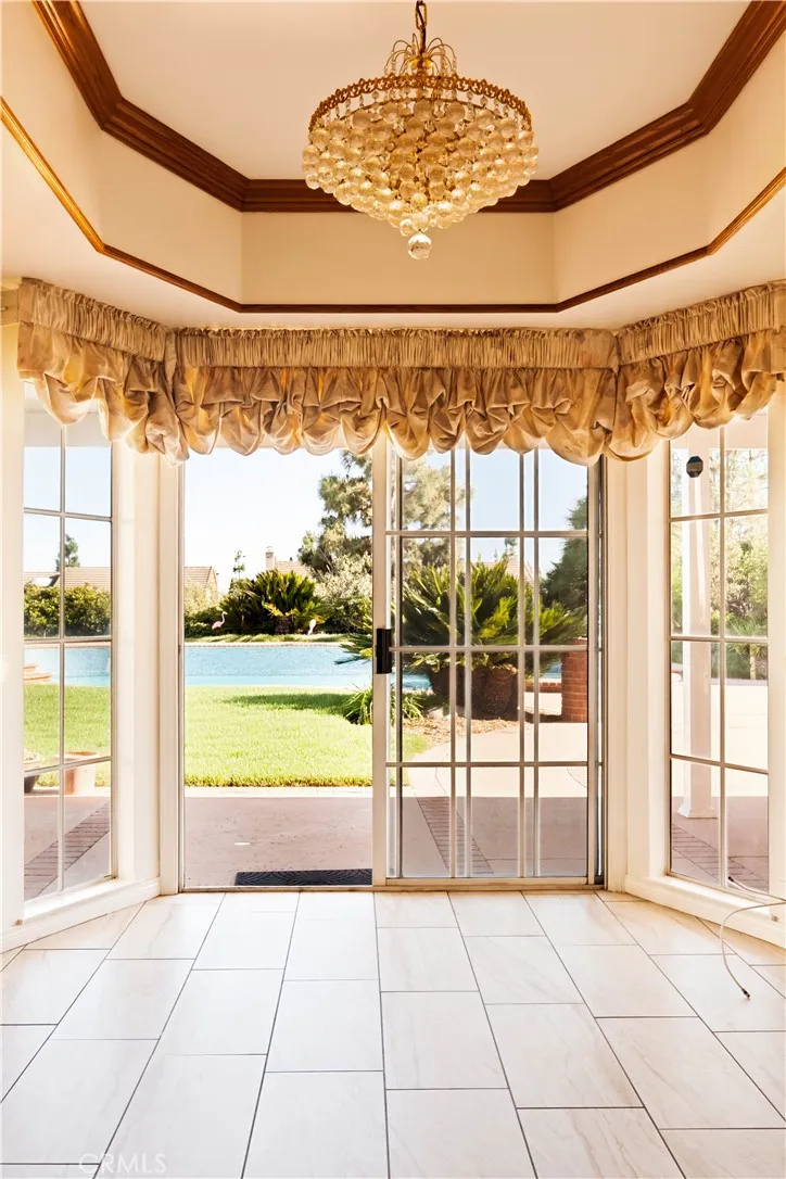 18134 Sandringham Court Porter Ranch, CA 91326