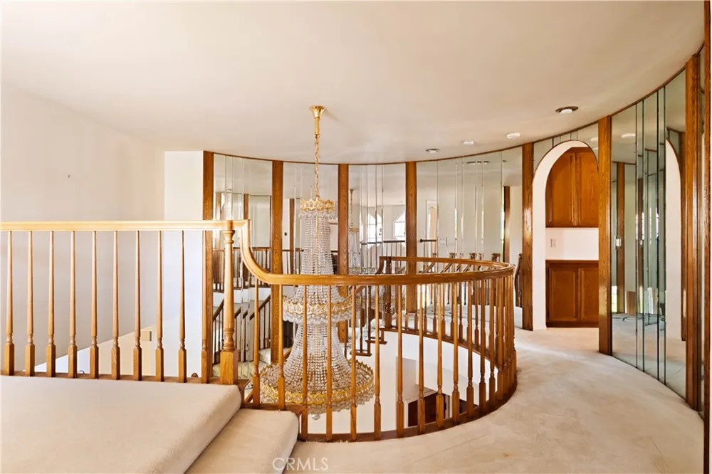 18134 Sandringham Court Porter Ranch, CA 91326
