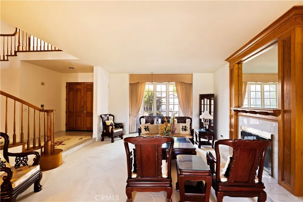 18134 Sandringham Court Porter Ranch, CA 91326