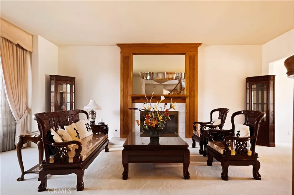 18134 Sandringham Court Porter Ranch, CA 91326