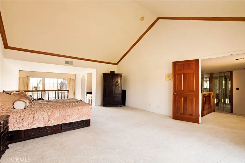 18134 Sandringham Court Porter Ranch, CA 91326