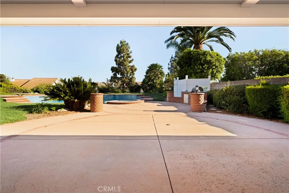18134 Sandringham Court Porter Ranch, CA 91326