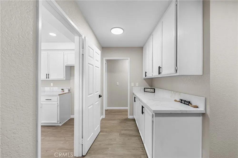 10157 E Avenue R8 Littlerock, CA 93543